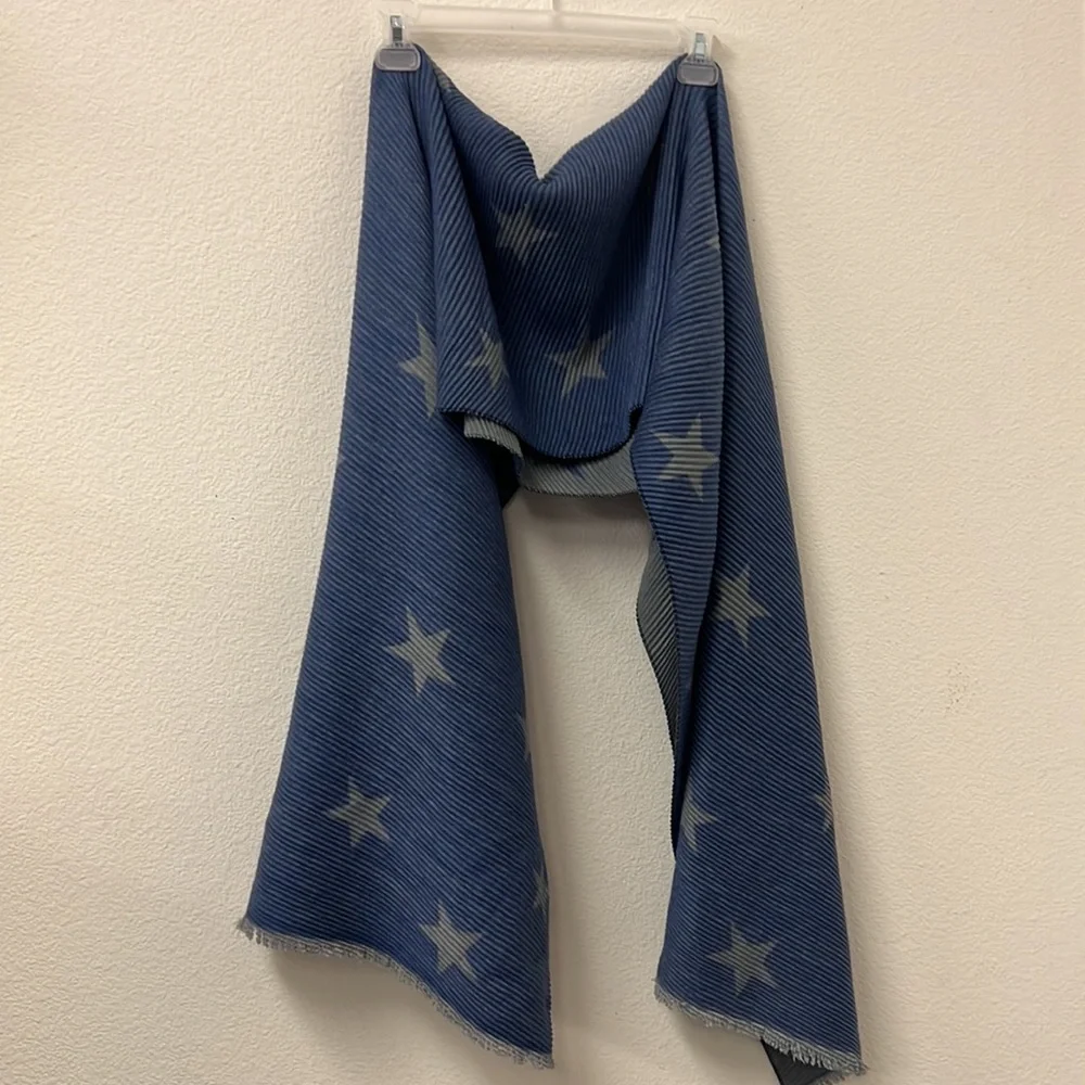 Pretty Persuasions Knit Star Long Scarf - Picture 4 of 8
